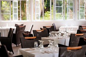 Malolo Island Resort