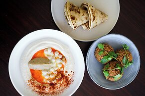 Malolo Island Resort