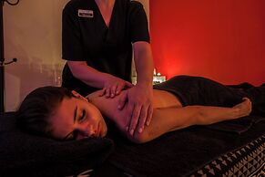 Macaris Suites and SPA