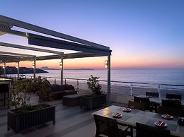 Macaris Suites and SPA