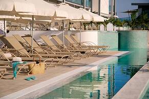 Asterias Beach Hotel