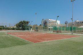 The Golden Coast Beach Hotel