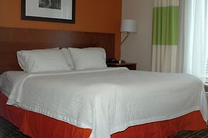 Fairfield Inn & Suites by Marriott Fairmont