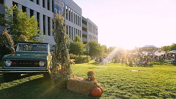 Bethesda North Marriott Hotel & Conference Center