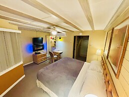 A Place In The Sun - Adults Only