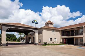 Days Inn by Wyndham Sulphur LA