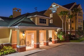 Homewood Suites by Hilton® Orlando-UCF Area