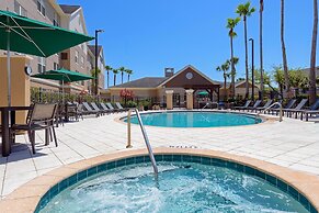 Homewood Suites by Hilton® Orlando-UCF Area