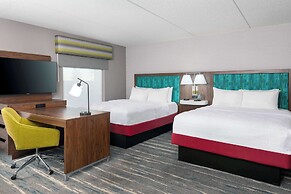 Hampton Inn & Suites Cleveland-Beachwood