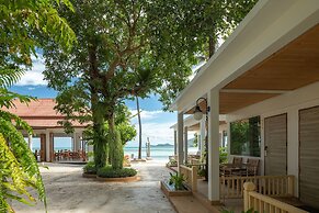 Chaba Cabana Beach Resort