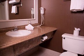 FairBridge Inn & Suites Lewiston