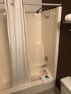 FairBridge Inn & Suites Lewiston