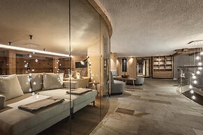 Hotel Kolfuschgerhof