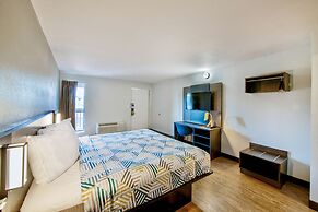 Motel 6 Fort Worth, TX - White Settlement