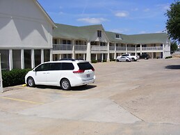 Motel 6 Fort Worth, TX - White Settlement