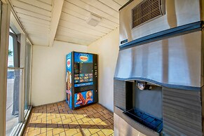 Motel 6 Fort Worth, TX - White Settlement