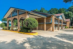 Americas Best Value Inn Stockbridge