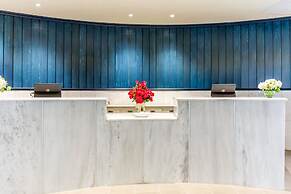 Wyndham Newport Hotel