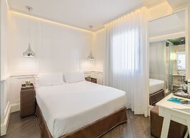H10 Universitat Hotel