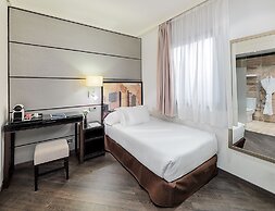 H10 Universitat Hotel