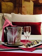 H10 Universitat Hotel