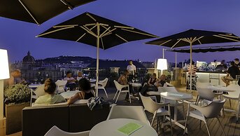 H10 Universitat Hotel