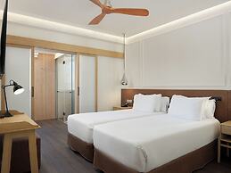 H10 Universitat Hotel