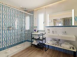 H10 Universitat Hotel