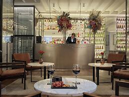 H10 Universitat Hotel