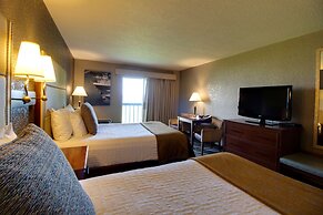 Best Western Harbour Pointe Lakefront