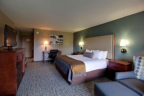 Best Western Harbour Pointe Lakefront