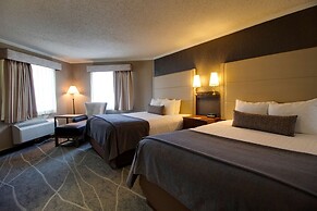 Best Western Harbour Pointe Lakefront