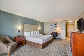 Best Western Harbour Pointe Lakefront