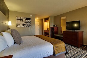 Best Western Harbour Pointe Lakefront
