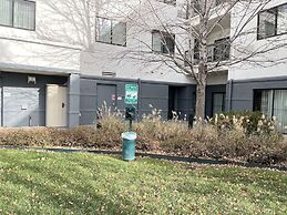 Sonesta Essential Junction City