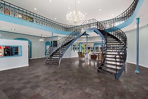 Rodeway Inn Conference Center