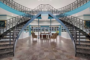 Rodeway Inn Conference Center