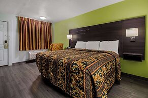 Rodeway Inn Conference Center