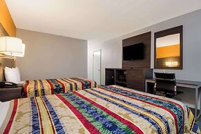 Rodeway Inn Conference Center