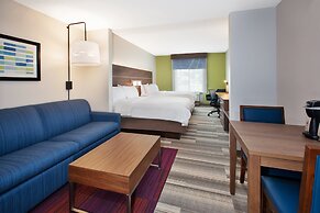 Holiday Inn Express Hotel & Suites Warrenton by IHG
