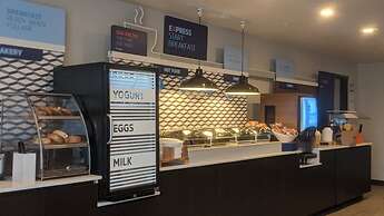 Holiday Inn Express & Suites Austin Round Rock by IHG