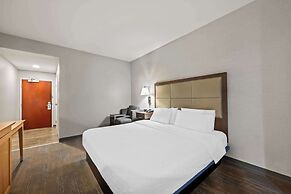 Hampton Inn & Suites Wilson I-95