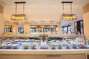 Corallium Beach by Lopesan Hotels - Adults Only