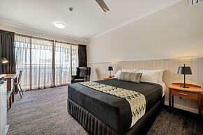City Oasis Inn Townsville, SureStay Collection by BW