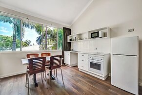 City Oasis Inn Townsville, SureStay Collection by BW