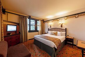 Disney Sequoia Lodge