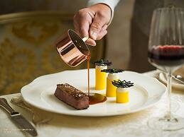 Disneyland® Hotel