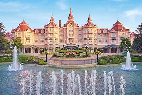 Disneyland® Hotel