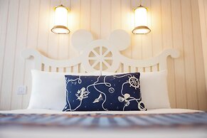 Disney Newport Bay Club