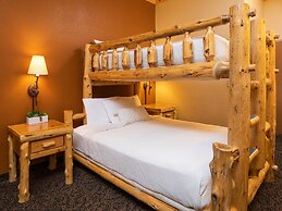 bantr Grand Hotel Wausau - Rothschild